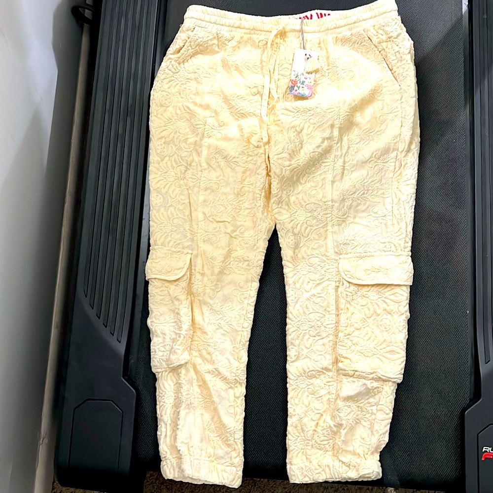 Johnny Was - embroidered joggers - NWT